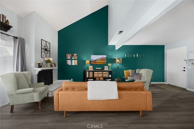 2773 Pine Creek, Fullerton