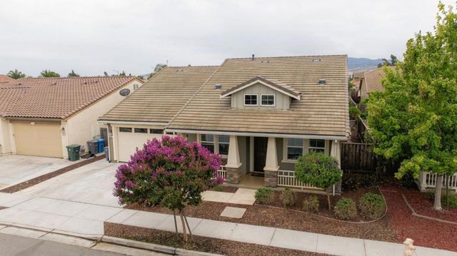 1225 Steinbeck Drive, Hollister