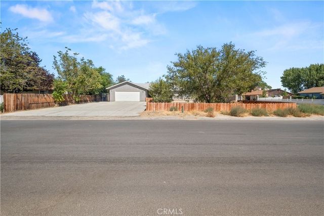 40904 168th E, Lake Los Angeles