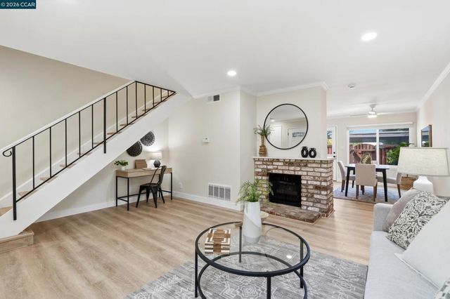 1571 Schenone Ct # A, Concord