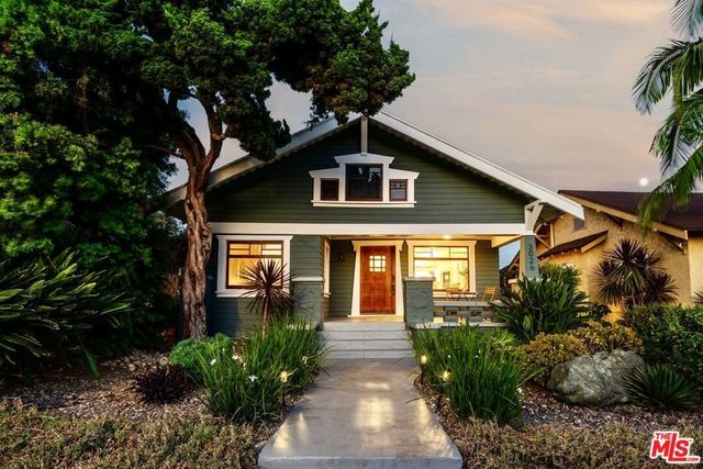 3026 6th Avenue, Los Angeles