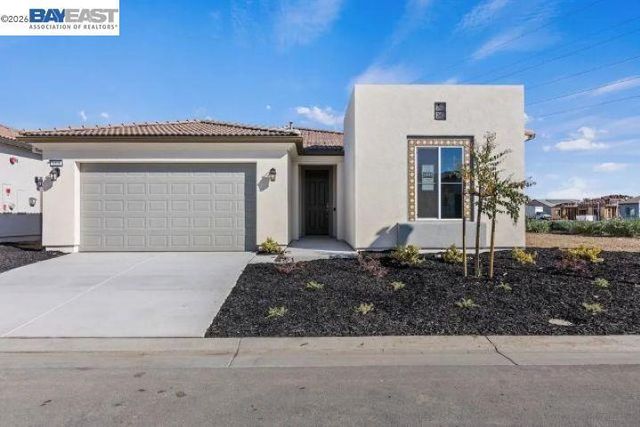 1808 Cresthaven St, Brentwood