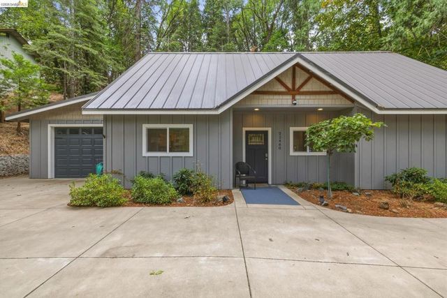 22460 Longeway Rd, Sonora
