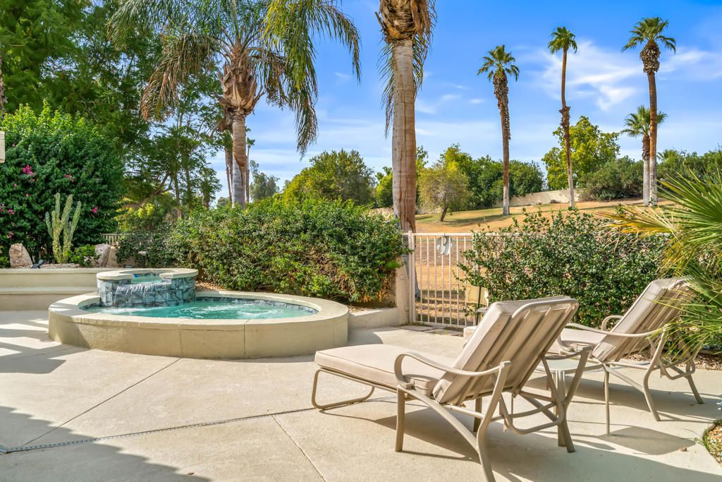 51 Kavenish Drive, Rancho Mirage