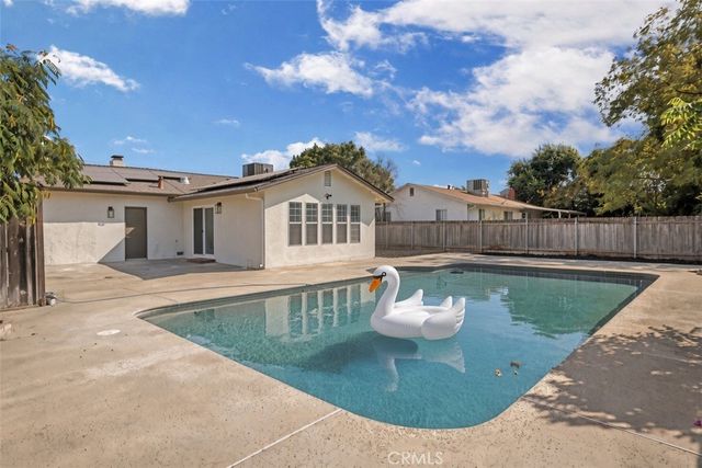 2318 Reile, Escalon