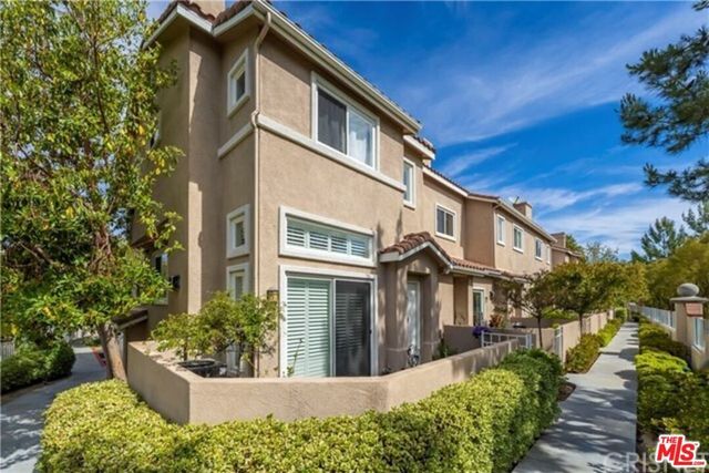 25720 Armstrong Circle # A, Stevenson Ranch