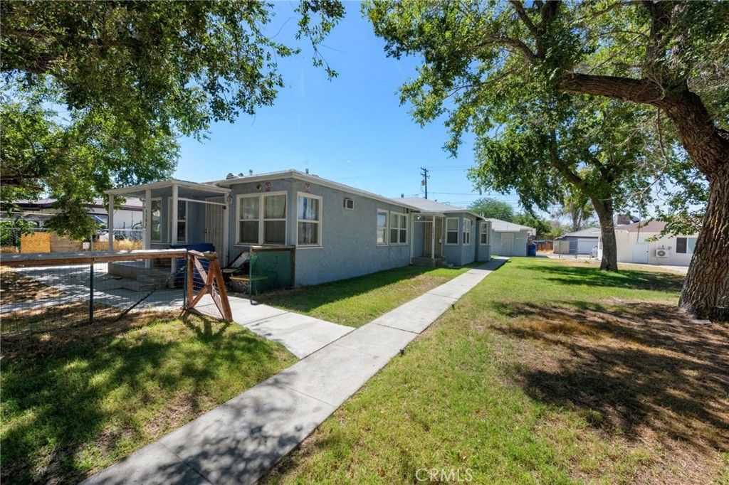 45031 10th Street W, Lancaster