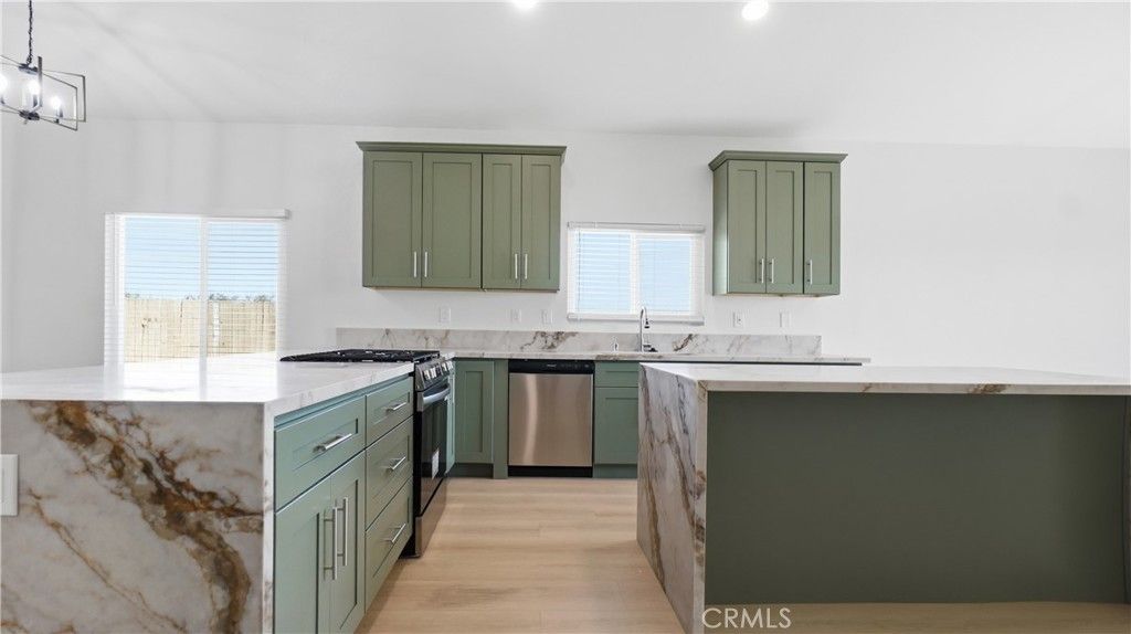 14695 Nelson, Victorville
