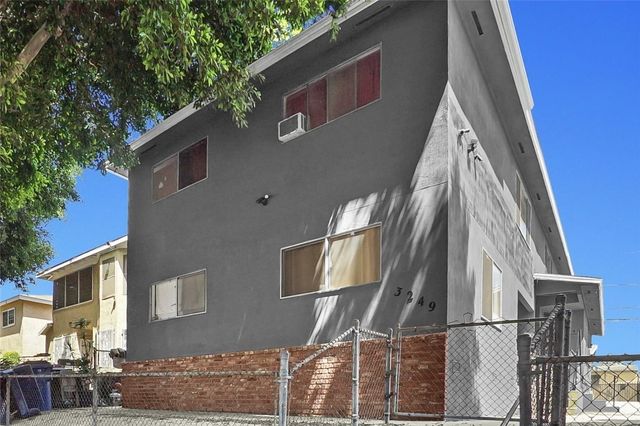 3249 E 4th, Los Angeles