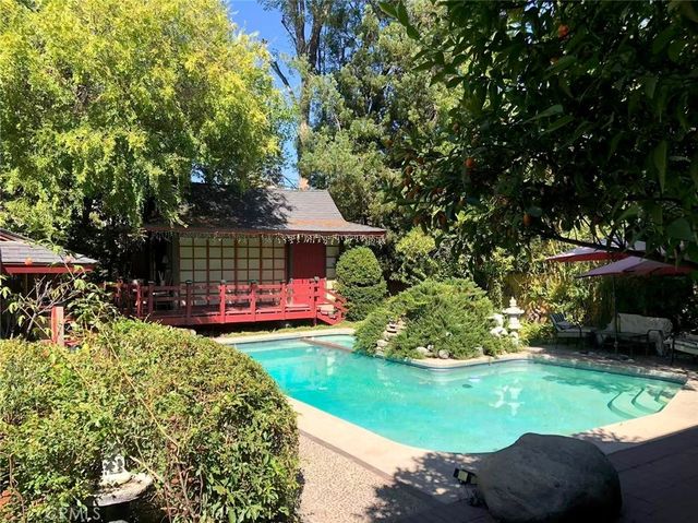 2136 S El Molino, San Marino