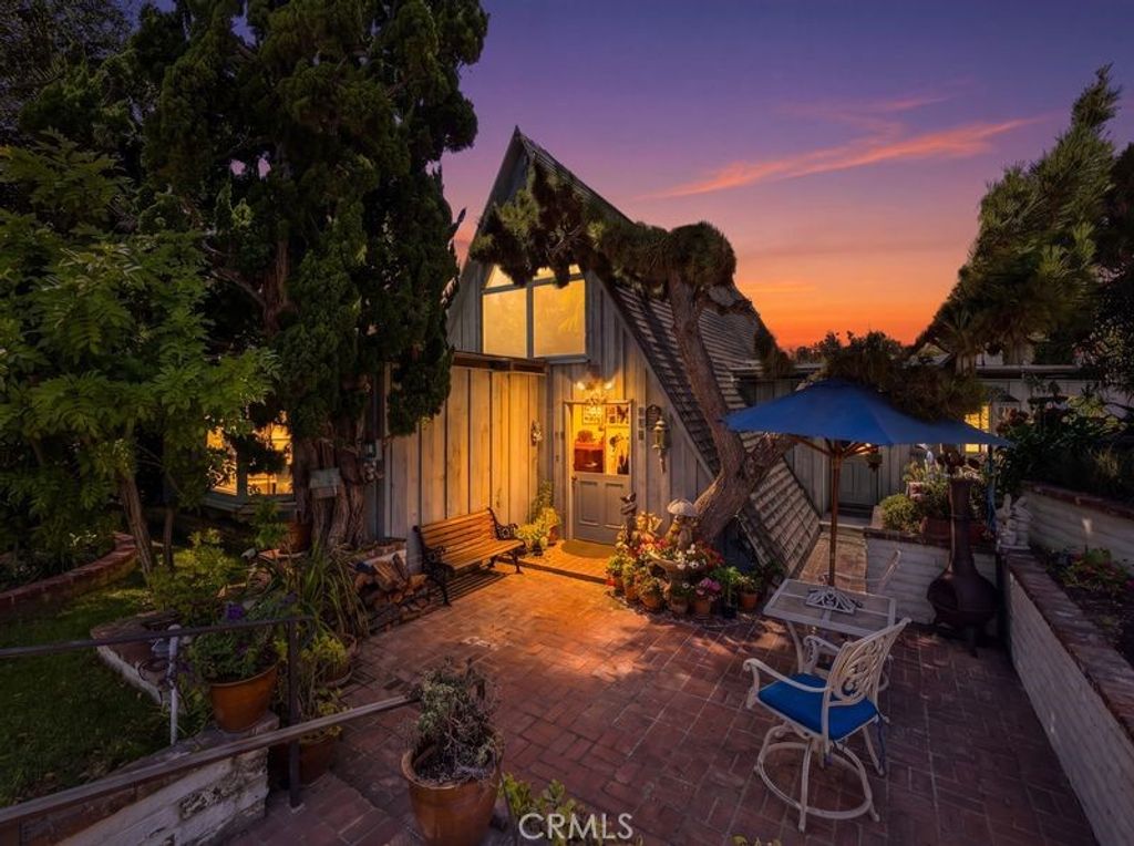 215 Ocean View, Newport Beach
