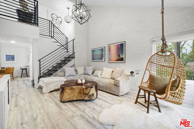 29206 Heathercliff Road, Malibu