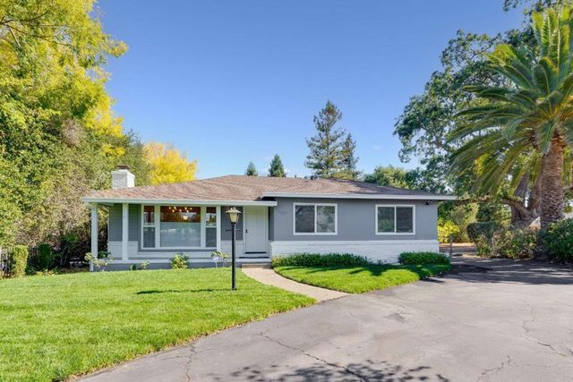 2139 Alameda De Las Pulgas, Redwood City