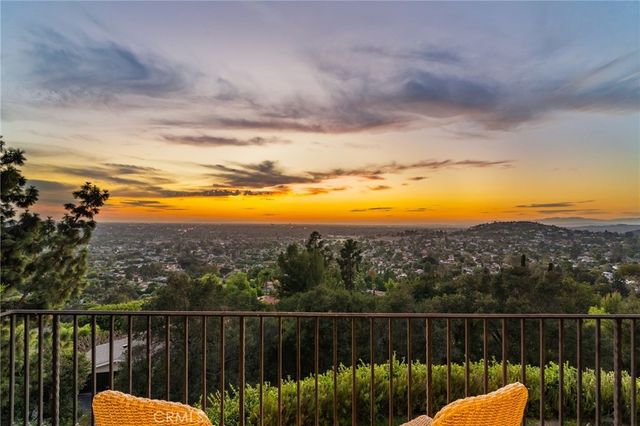 11321 Reservoir Road, North Tustin
