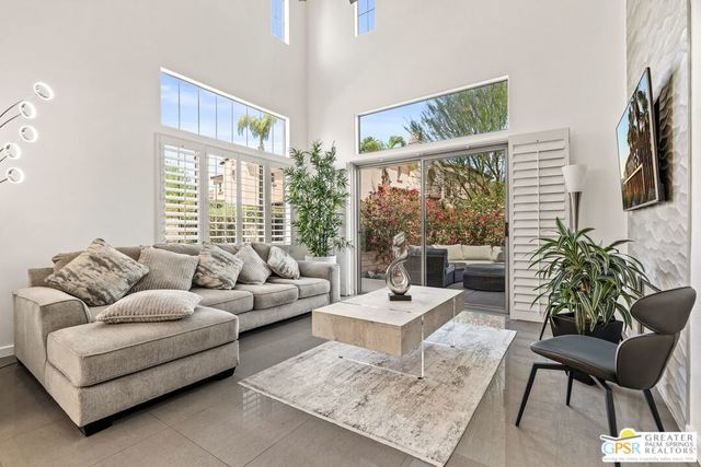 324 Ameno Drive, Palm Springs
