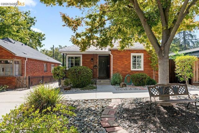 2214 U St, Sacramento