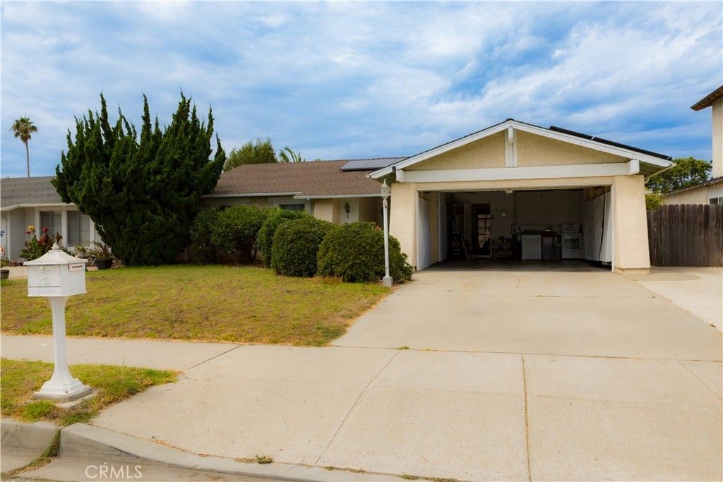 1451 Offshore St, Oxnard