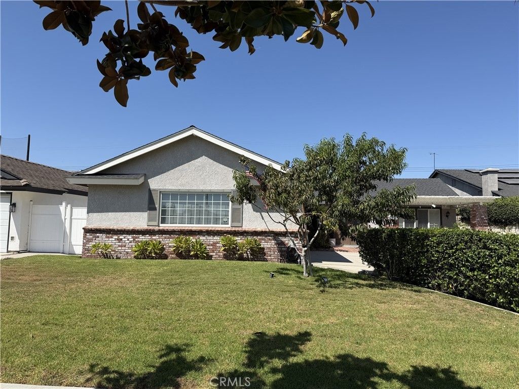 5253 E Woodwind, Anaheim