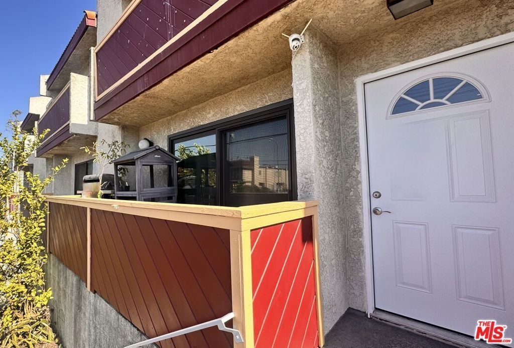 15554 Parthenia Street # 8, Los Angeles