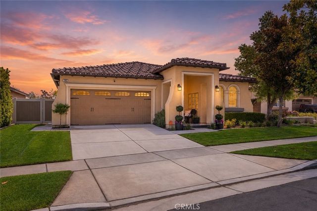 163 Tradition Court, Calimesa