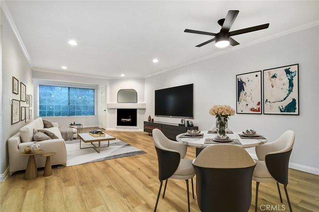 5515 Canoga Avenue # 219, Woodland Hills