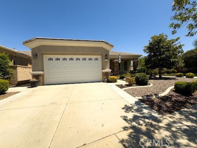 1696 Via Rojas, Hemet