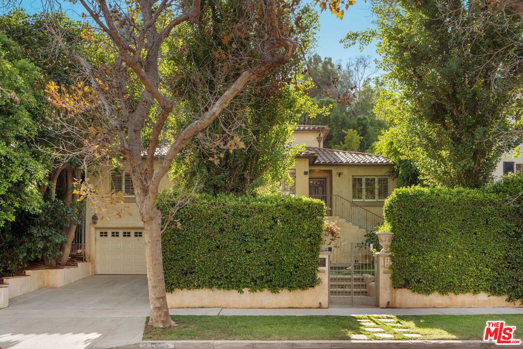 1035 Westholme Avenue, Los Angeles