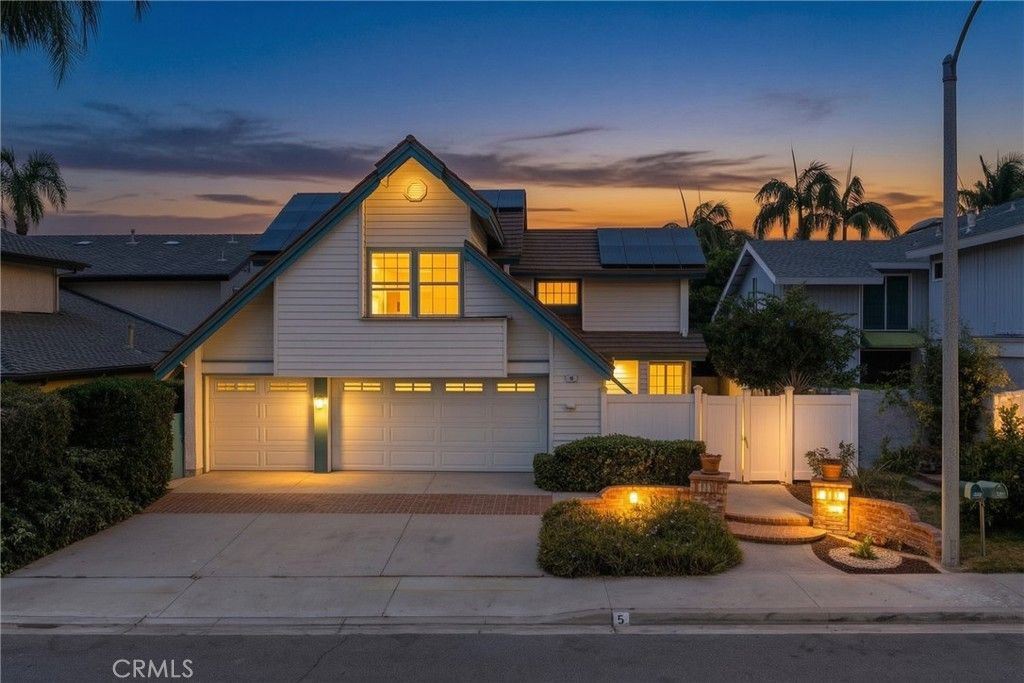 5 Taylor, Irvine