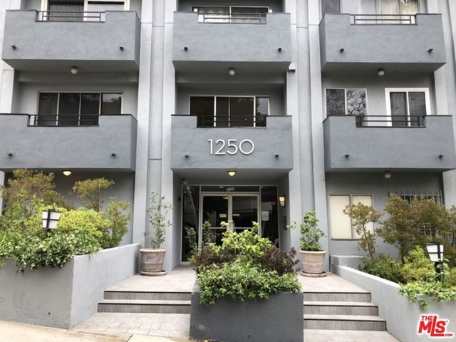 1250 N Kings Road # 506, West Hollywood