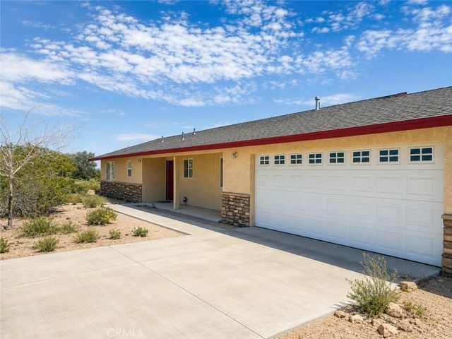 6851 Conejo, Joshua Tree