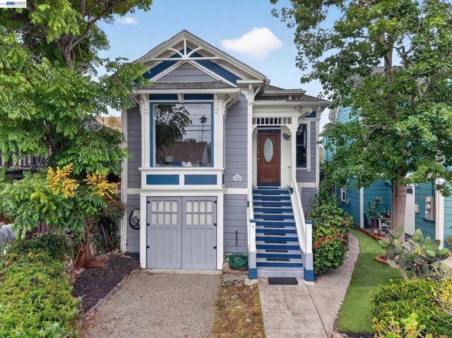 1320 9th St, Alameda