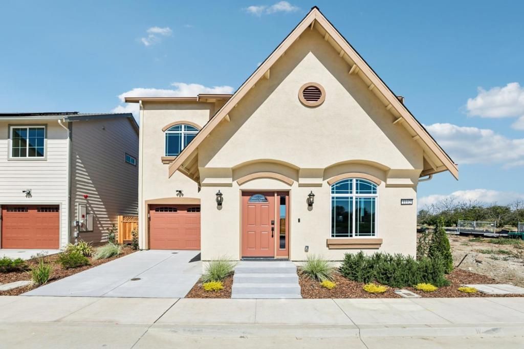 1112 Emersyn Street, Hollister