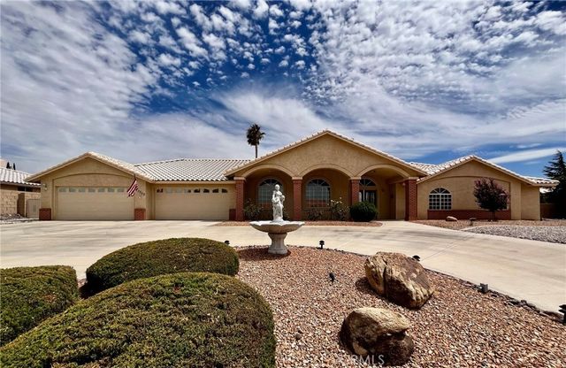 12753 Quail Covey Road, Apple Valley