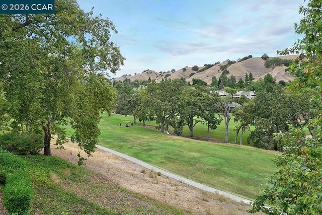 3248 Tice Creek Dr # 4, Walnut Creek