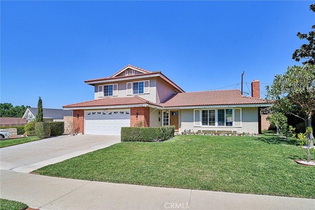1118 Clorinda, Diamond Bar