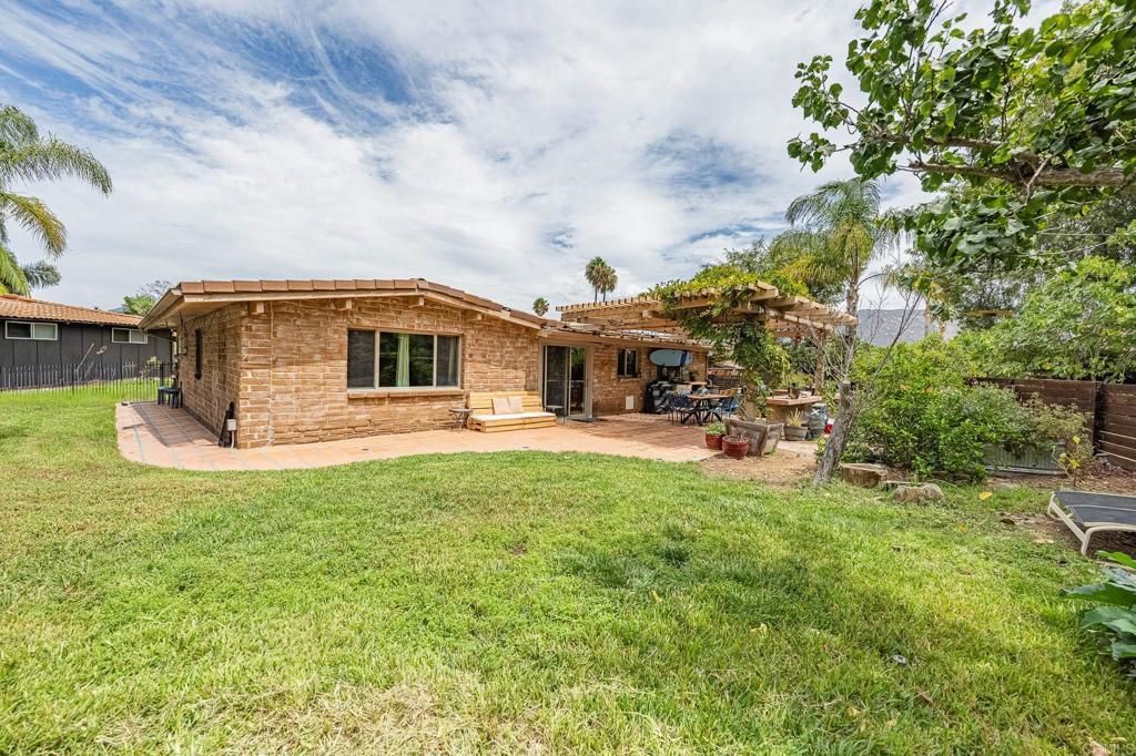 4719 Via Inca, Fallbrook