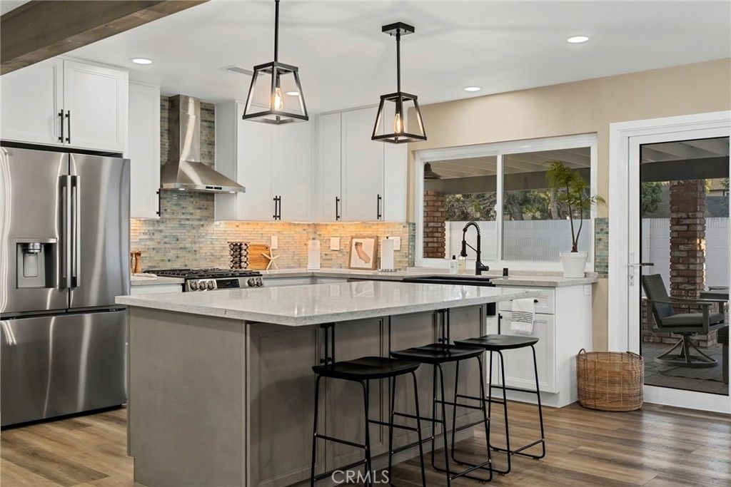 1216 E Clifpark Way, Anaheim