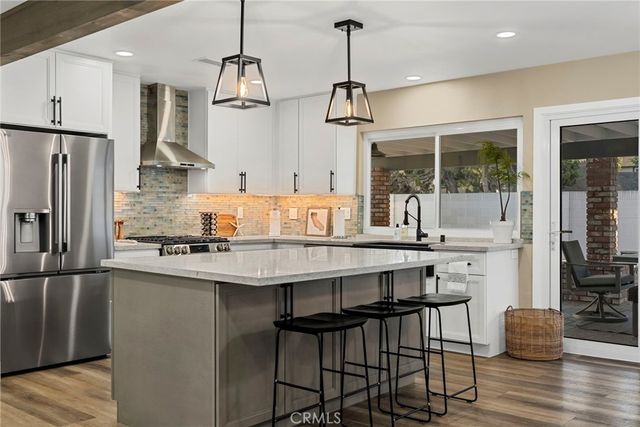 1216 E Clifpark Way, Anaheim