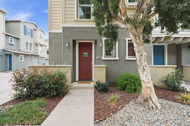 631 True Wind Way # 202, Redwood City