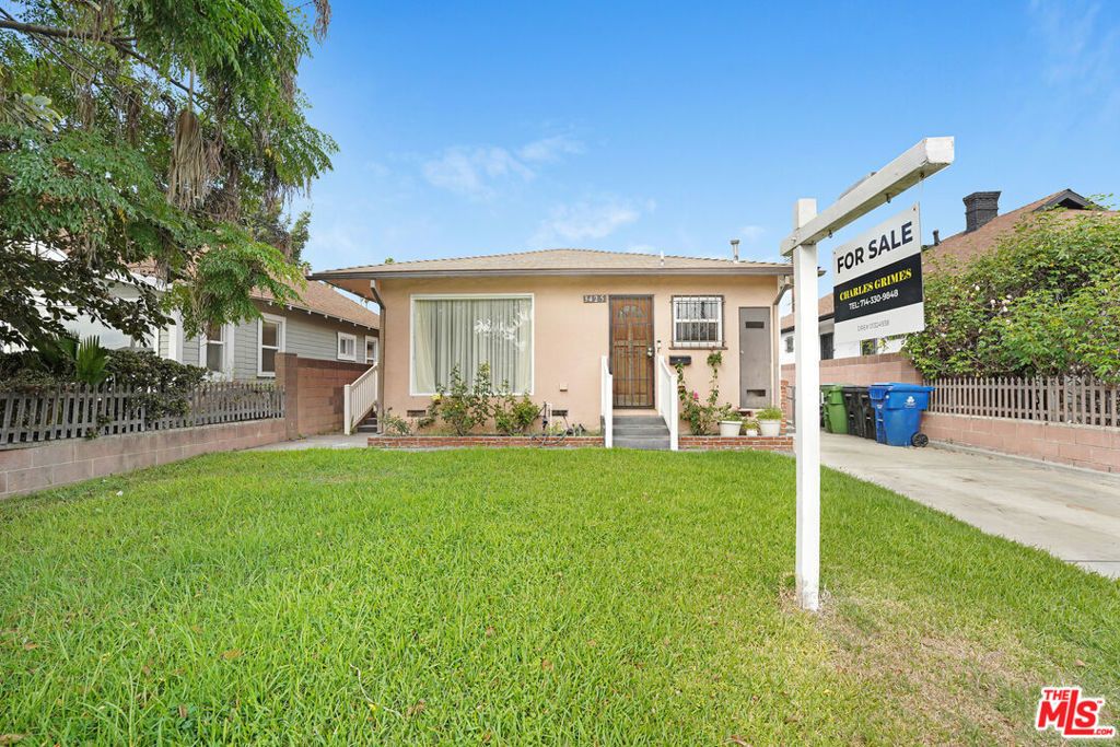 3425 2nd Avenue, Los Angeles