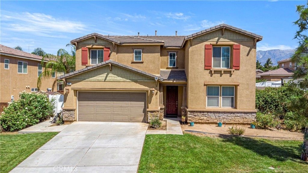 658 Winter Pine Street, Beaumont