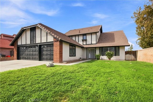2001 Comstock Court, Palmdale