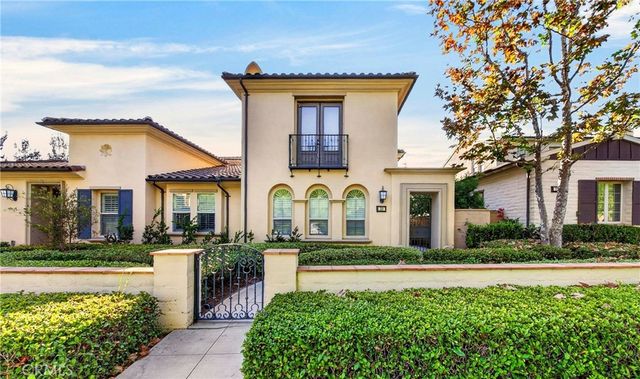 39 Arrowhead, Irvine