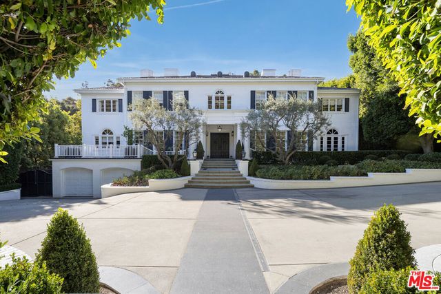 9135 Hazen Drive, Beverly Hills