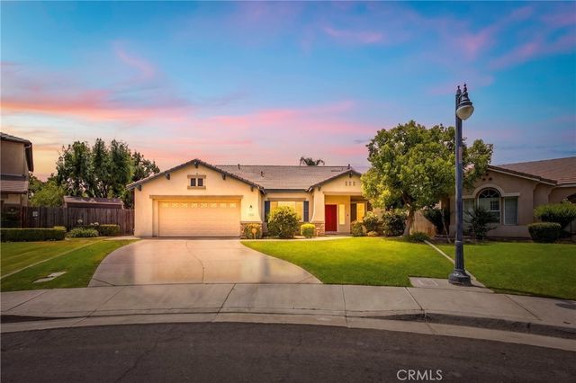 7202 Boulder Falls Court, Bakersfield