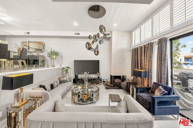 5305 White Oak Avenue # F, Encino