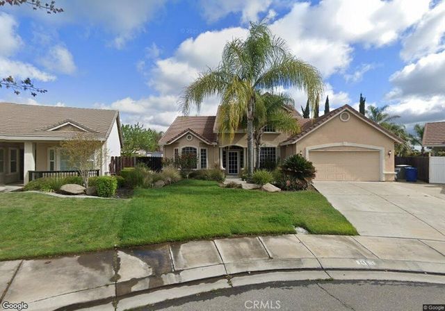 1495 Davenport, Merced