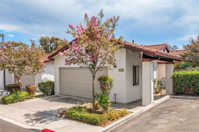 3866 Murray Hill Rd, La Mesa