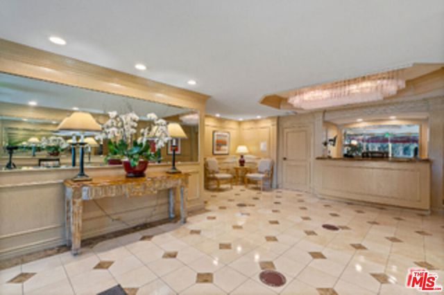 10751 Wilshire Boulevard # 906, Los Angeles