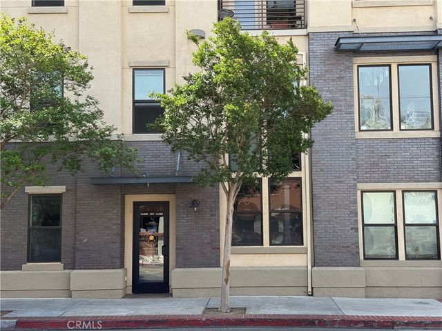190 W 3rd Street, Santa Ana